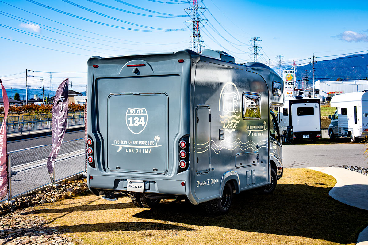 ダイレクトカーズ 江の島