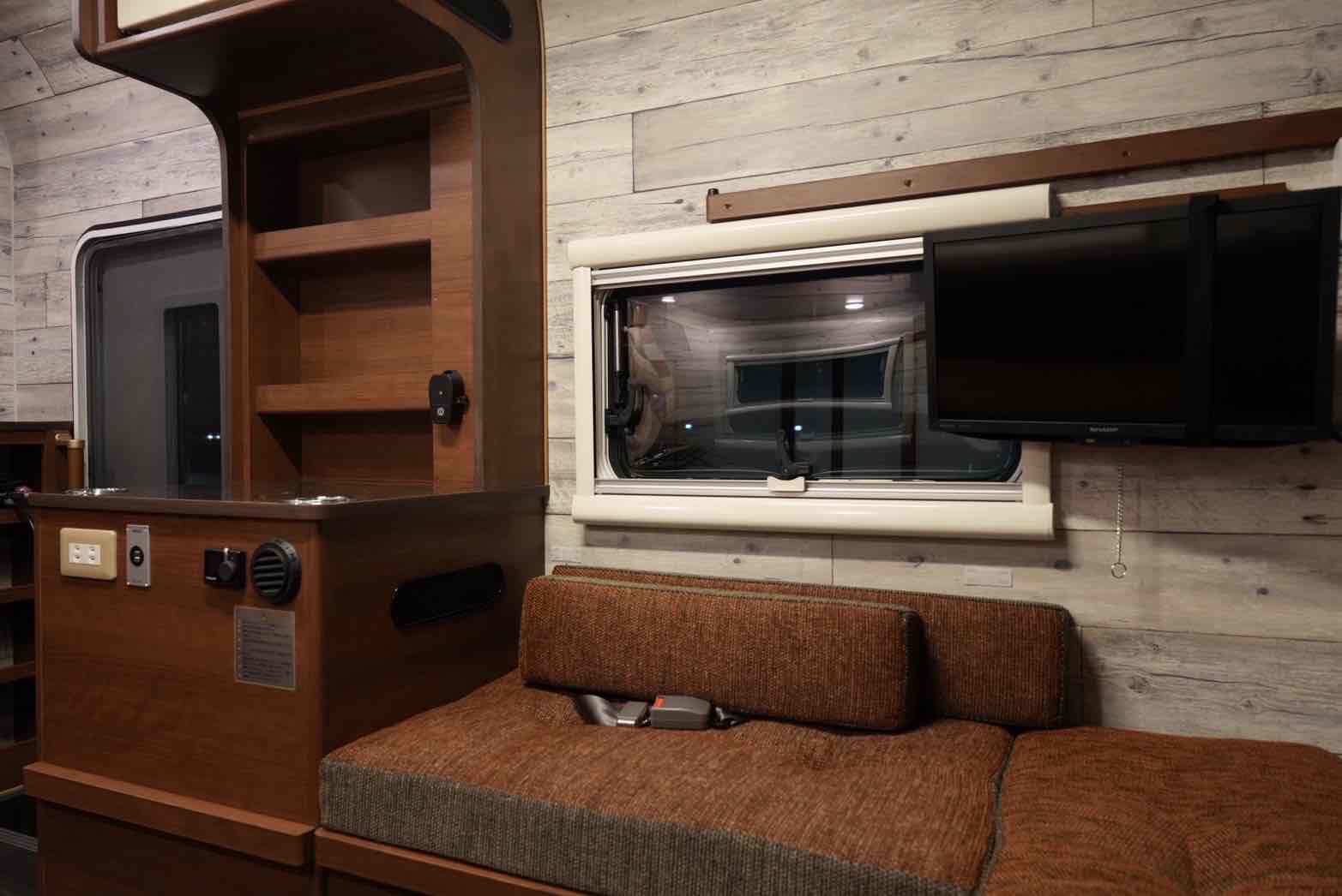 ミスティック レジストロ・アウル